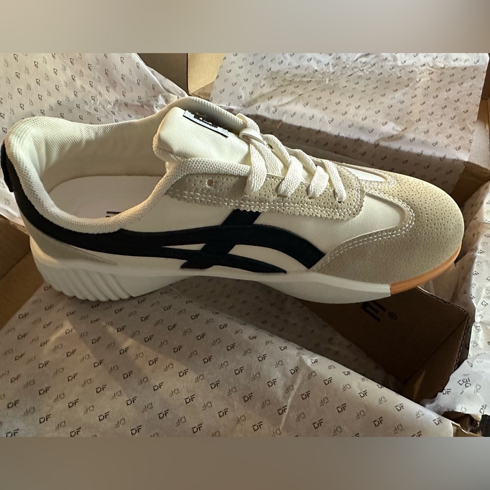 NIB De Florence shoes